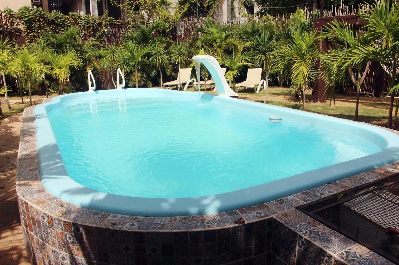 Hotel & Hostal Casa De Luz Cancun